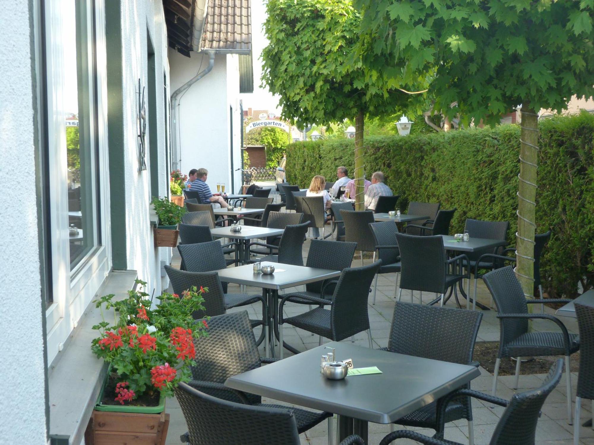 Hotel Restaurant Jaegerhof Braunschweig Buitenkant foto