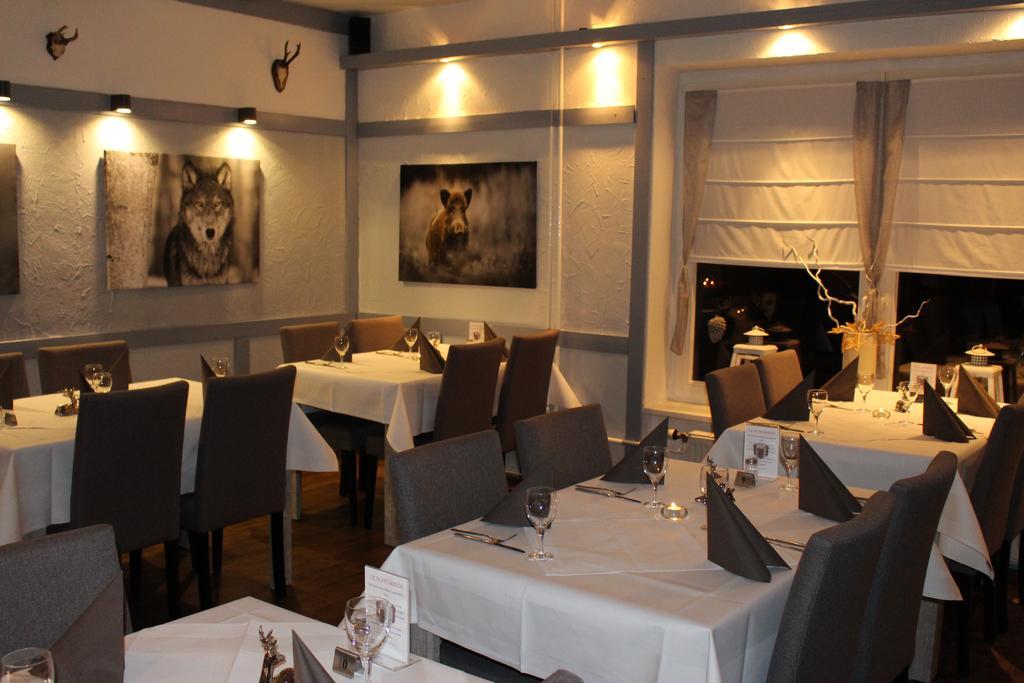 Hotel Restaurant Jaegerhof Braunschweig Buitenkant foto