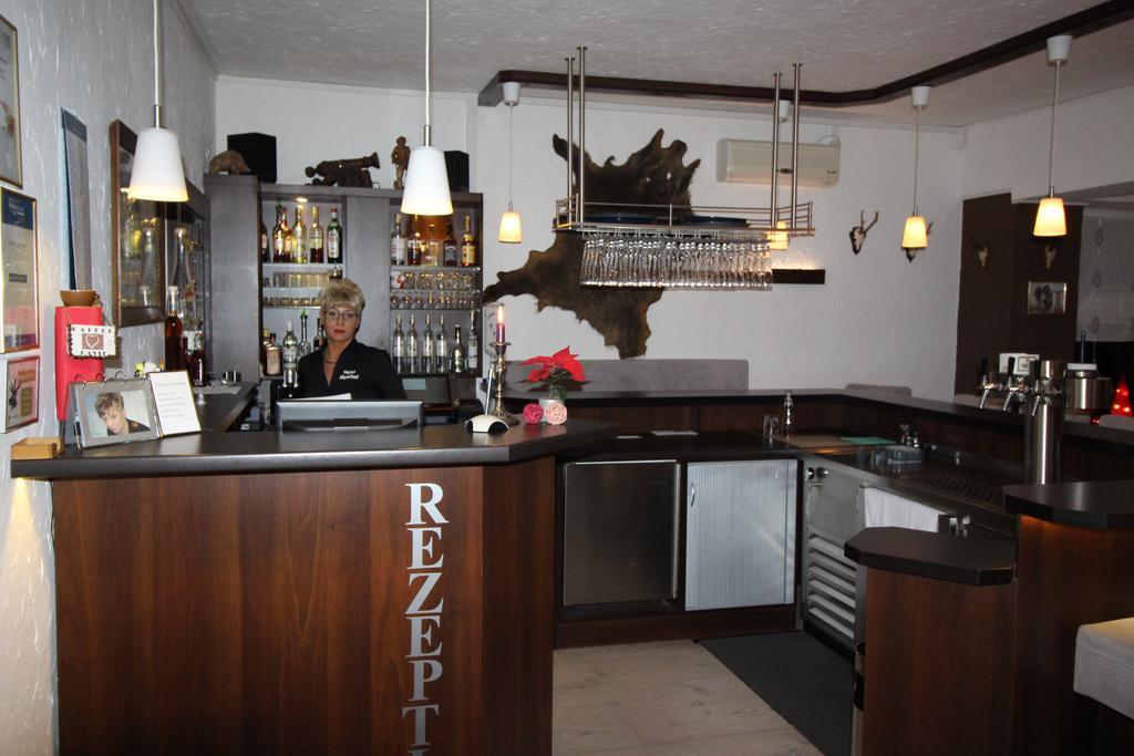 Hotel Restaurant Jaegerhof Braunschweig Buitenkant foto