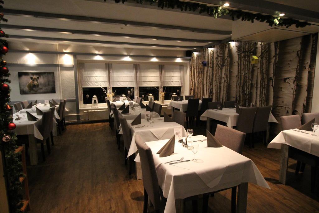 Hotel Restaurant Jaegerhof Braunschweig Buitenkant foto