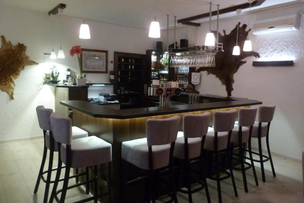 Hotel Restaurant Jaegerhof Braunschweig Buitenkant foto